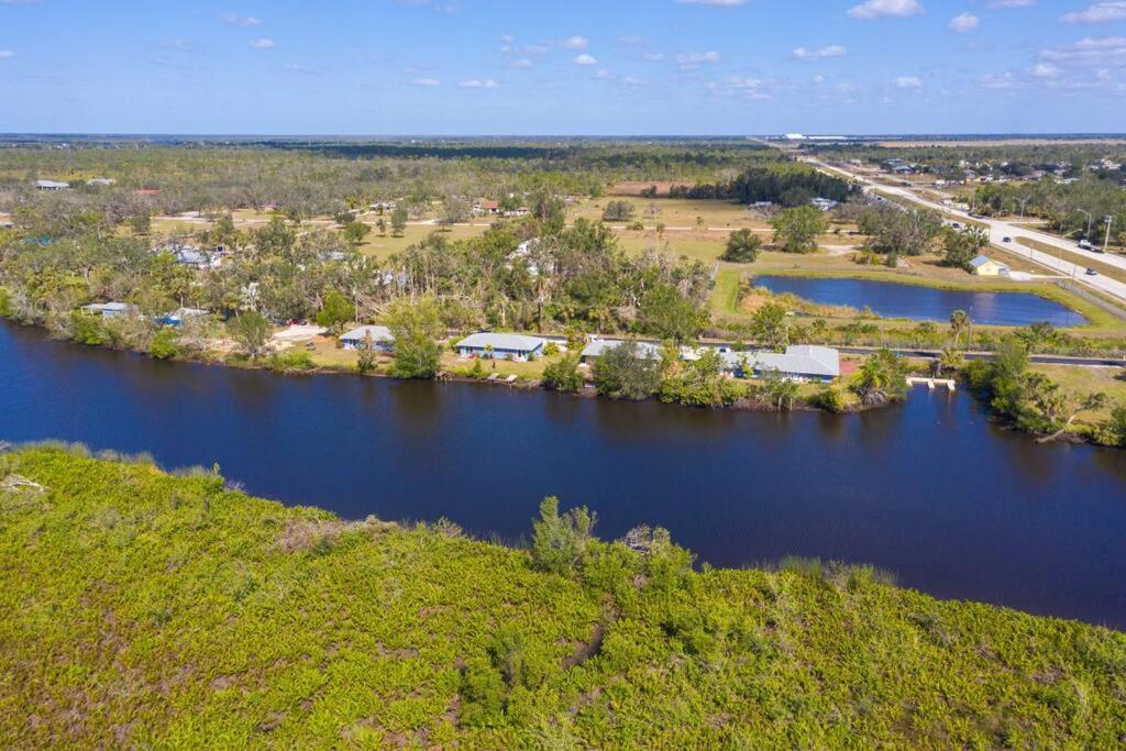 Beautiful Waterfront 1 Bedroom #4 Punta Gorda Bagian luar foto
